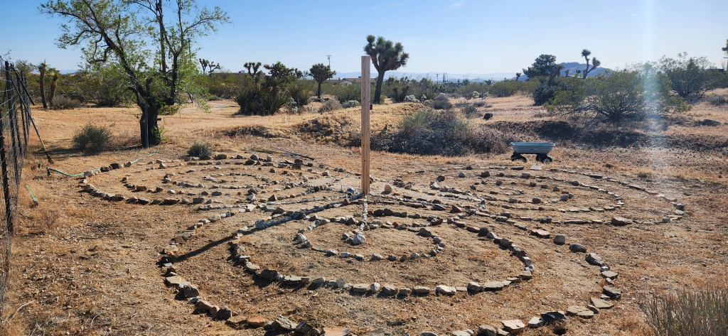 desert rock labyrinth